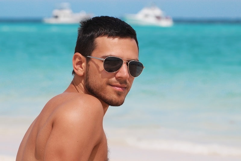 The 10 Best Aviator Sunglasses for Men This Summer