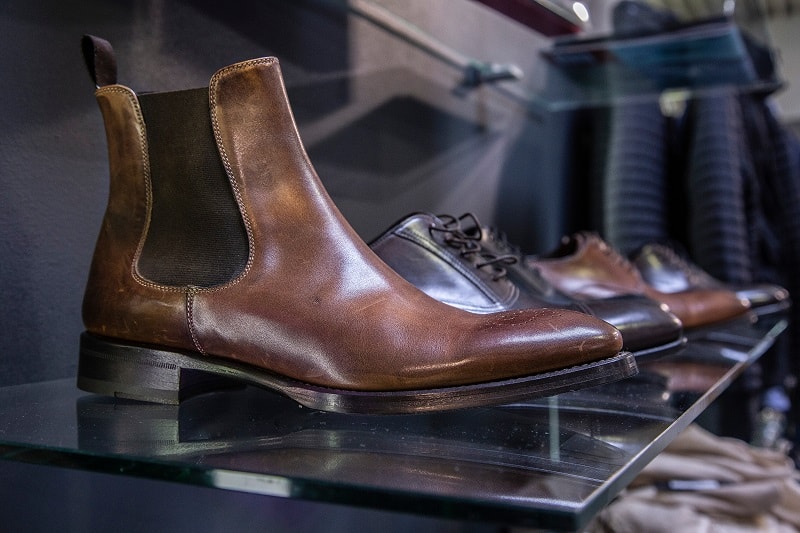 Chelsea Boots vs. Chukka Boots: Everything You Need To Know
