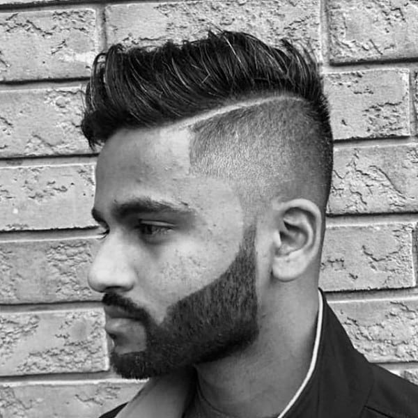 Hard Part Short Taper Fade Haircut For Men