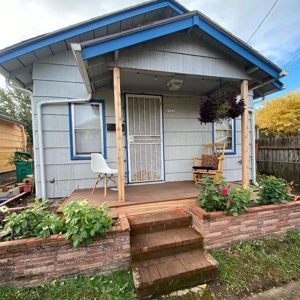 small-porch-deck-image-2