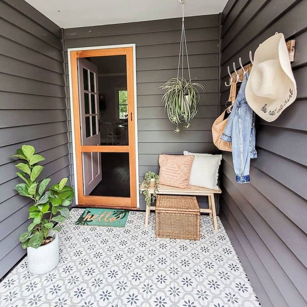 small-porch-tiles-image-3