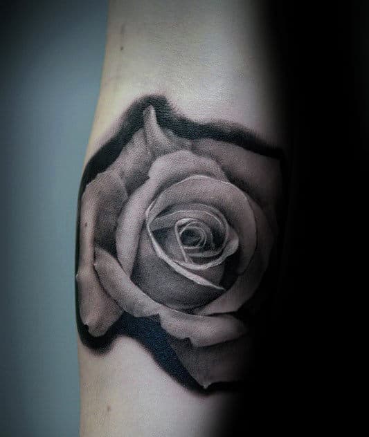 nextluxury realistic 7 black and grey rose tattoos