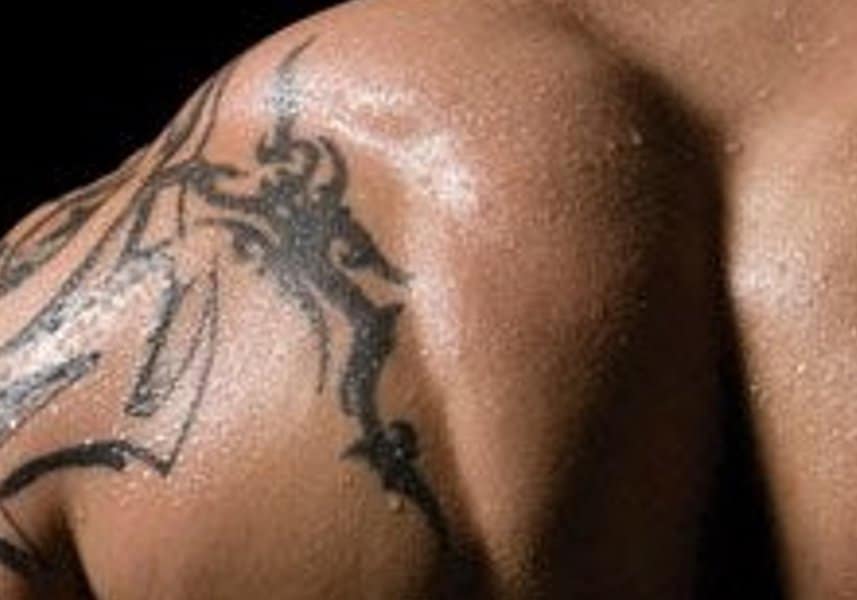 tom hardy scorpion tattoo